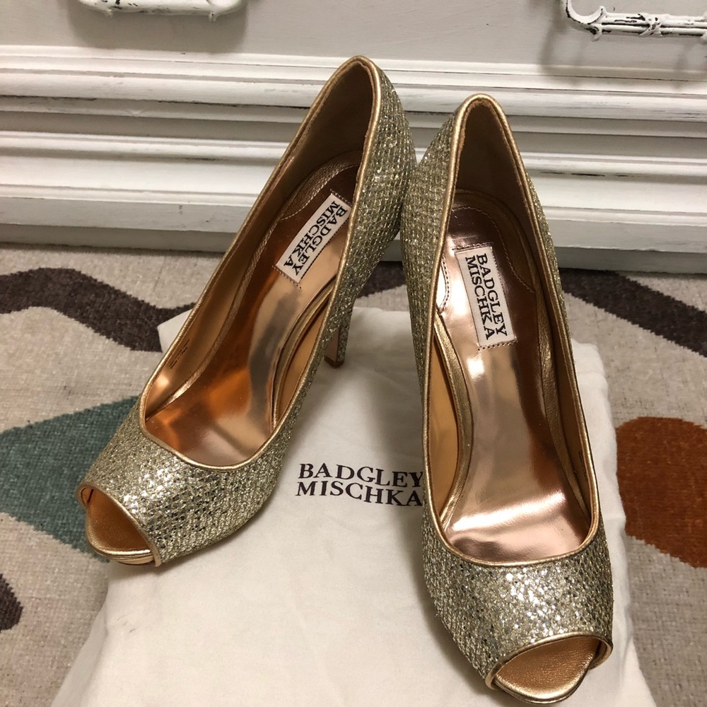 Badgley Mishka Peep Toe Heels